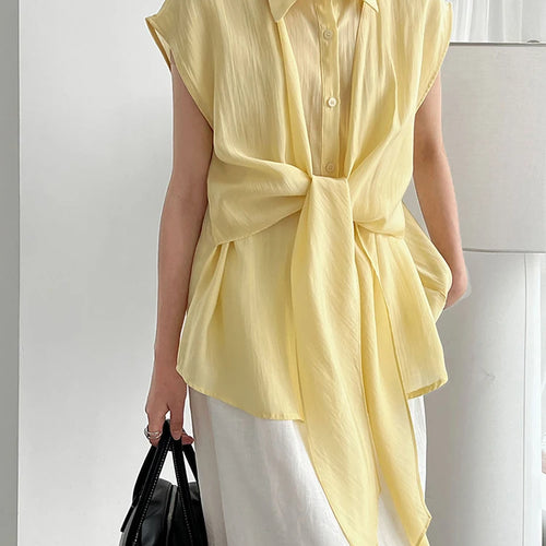 Load image into Gallery viewer, Women Yellow Bandage Thin Big Size Elegant Blouse New Lapel Sleeveless Shirt Fashion Tide Spring Summer 2025 1DJ1300

