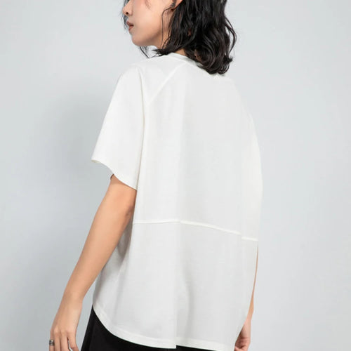 Load image into Gallery viewer, Women White Pleated Irregular Big Size Casual T-shirt New Round Neck Short Sleeve Fashion Tide Spring Summer 2025  1DJ0961
