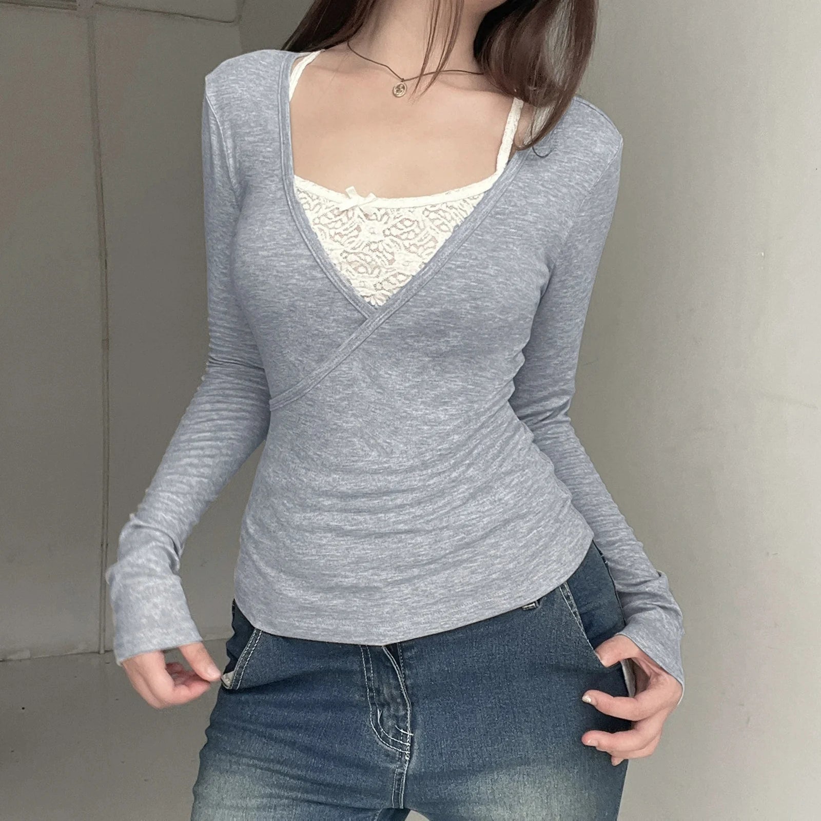y2k Crop Top for Women Aesthetic Clothes Solid Color V Neck Long Sleeve Wrap Bandage T Shirts 2000s Clothing Streetwear