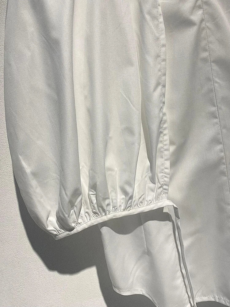 Women White Black Shaped Elegant Bud Blouse New V-Neck Short Puff Sleeve Shirt Fashion Tide Spring Summer 2025 1DJ1481