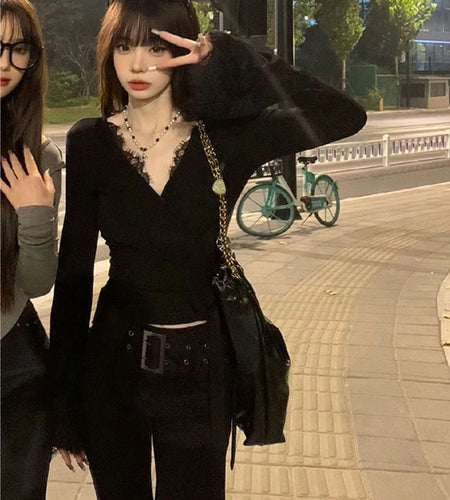 2025 Y2k Aesthetic Lace Patchwork Crop Top Streetwear Harajuku Women Vintage T-shirt  Streetwear V Neck Bottoming Grunge Tees