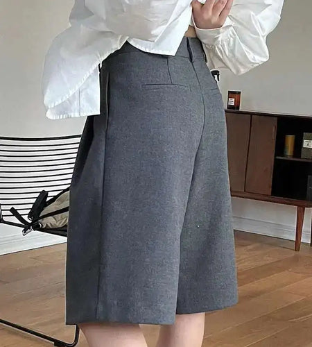 Women Gray Pleated Pocket Elegant Casual Wide Leg Shorts New High Waist Trousers Fashion Tide Spring Summer 2025 1DH4866