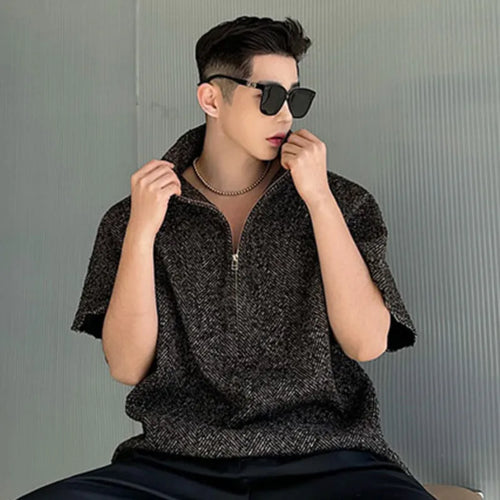 Load image into Gallery viewer, Korean Style Men&#39;s T-shirt Turtleneck Maillard Herringbone Fabric Bat Short Sleeve Zippered Male Top Spring 9C5067
