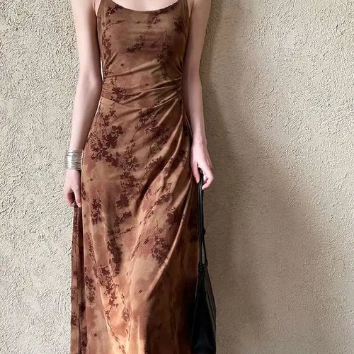 Load image into Gallery viewer, Women Brown Printed Vintage Long Spaghetti Strap Dress New Round Neck Sleeveless Fashion Tide Spring Summer 2025 1DJ0289
