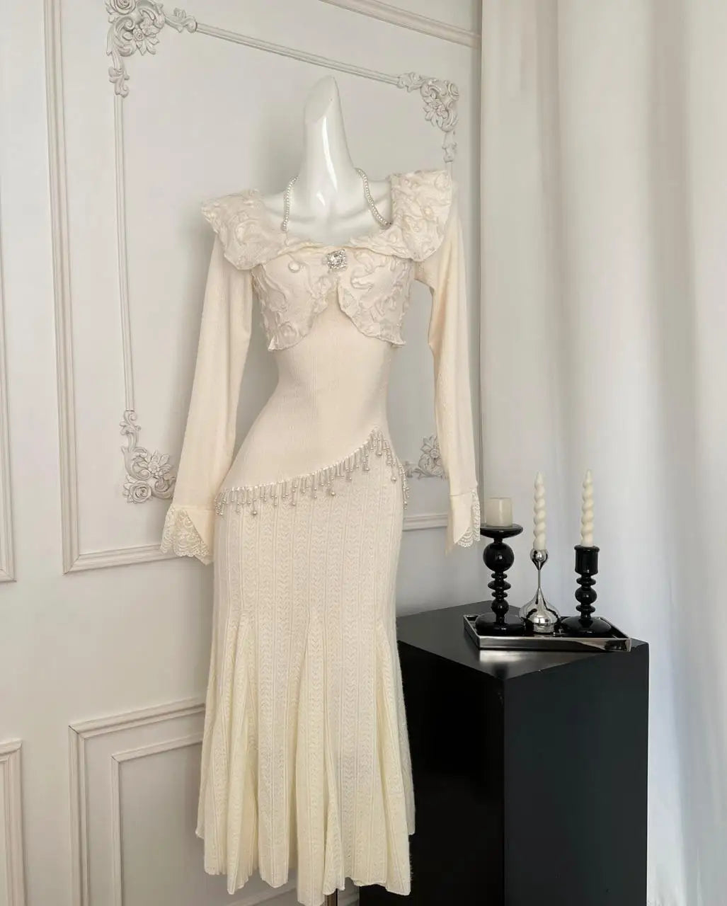 French Fashion Women's Beige Lace Tassel Long Sleeve Ruffles Dress 2024 Autumn Vintage New High Waist Pleated Fishtail Dresses