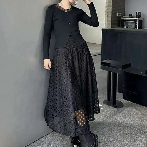 Load image into Gallery viewer, High Elastic Waist Black Lace Hollow Out A-line Elegant Half-body Skirt Women Fashion Tide New Spring Autumn 2025 1DH8738
