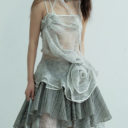 Load image into Gallery viewer, Low Waist Gray Lace Irregular Spliced Pleated Mini Half-body Skirt Women Fashion Tide New Spring Autumn 2025 1DJ0689
