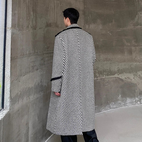 Load image into Gallery viewer, Winter Men&#39;s Woolen Long Coat Thickened Weave Twill Lapel Wool OverCoat Korean Style Windbreaker Trend Autumn 9C3302
