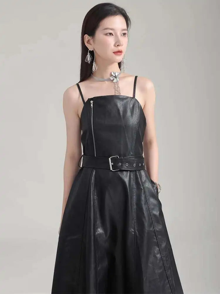 Women Black Pu Leather Belted Long A-line Dress New V-Neck Sleeveless Loose Fit Fashion Tide Spring Autumn 2025 1DH2000