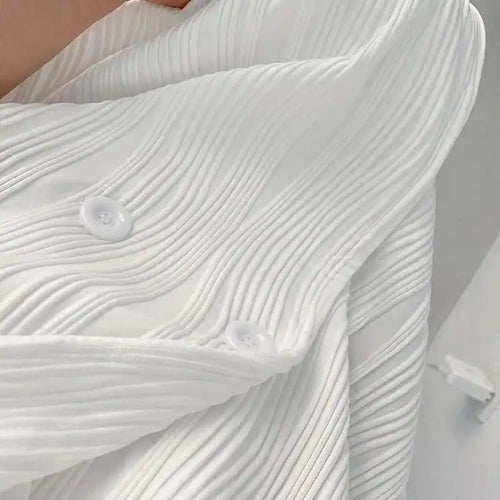 Load image into Gallery viewer, Women White Pleated Elegant Big Size Blouse New Lapel Short Sleeve Loose Fit Shirt Fashion Tide Spring Summer 2025 1DF0381
