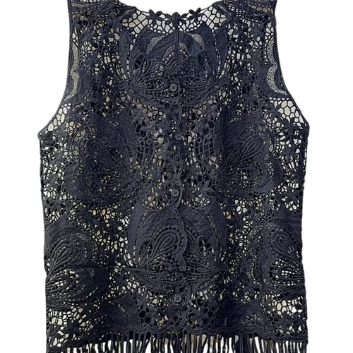 Load image into Gallery viewer, Solid Hollow Out Loose T Shirts For Women O Neck Sleeveless Minimalist Casual Spliced Tassel T Shirts Female New
