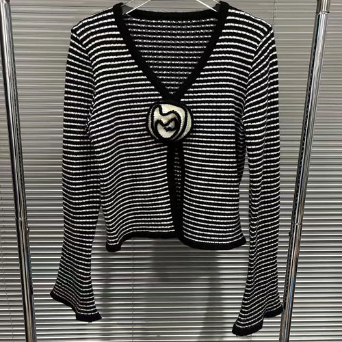 Load image into Gallery viewer, Hit Color Striped Spliced 3D Flower Cardigan for Women V Neck Long Sleeves Patchwork Zipper Elegant Cardigan Female
