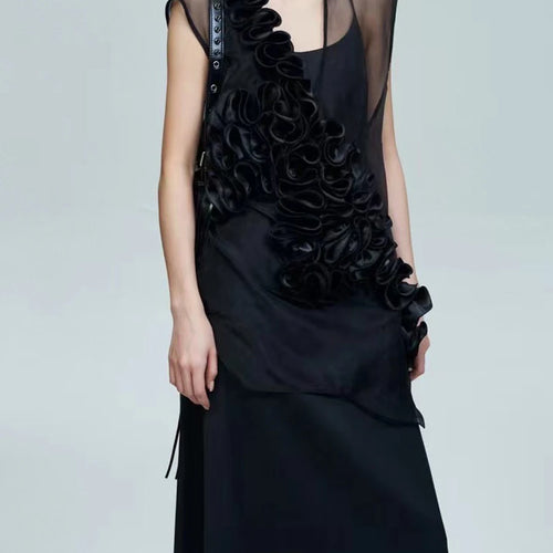 Load image into Gallery viewer, Solid Spliced Appliques Slimming T Shirts For Women V Neck Sleeveless Minimalist Elegant T Shirt Female Clothes New
