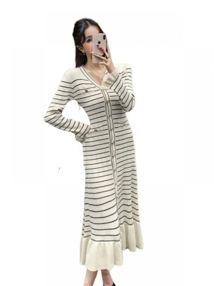 Retro Women Black Beige Striped Single Breasted Slim Knit Dress Autumn Winter Long Sleeve V Neck Elegant Office Ruffles Dresses