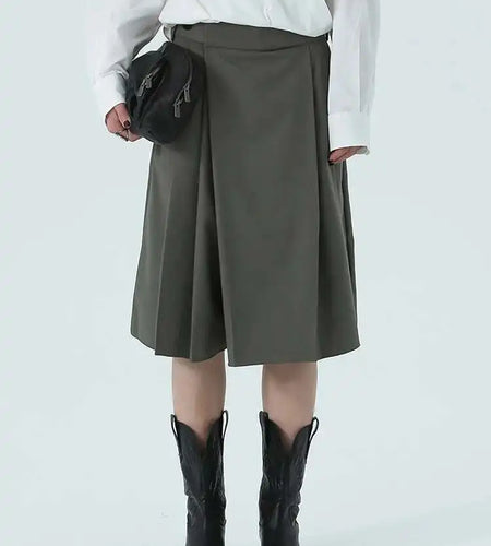 High Waist Gray Green Irregular Pleated Casual Knee Length Pants New Trousers Women Fashion Spring Autumn 2025 1DH4952