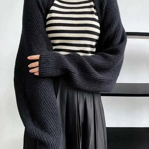 Load image into Gallery viewer, Elegant Gray Knitting Cardigan Sweater Loose Fit V-Neck Long Sleeve Women New Fashion Tide Autumn Winter 2025 1DF2337
