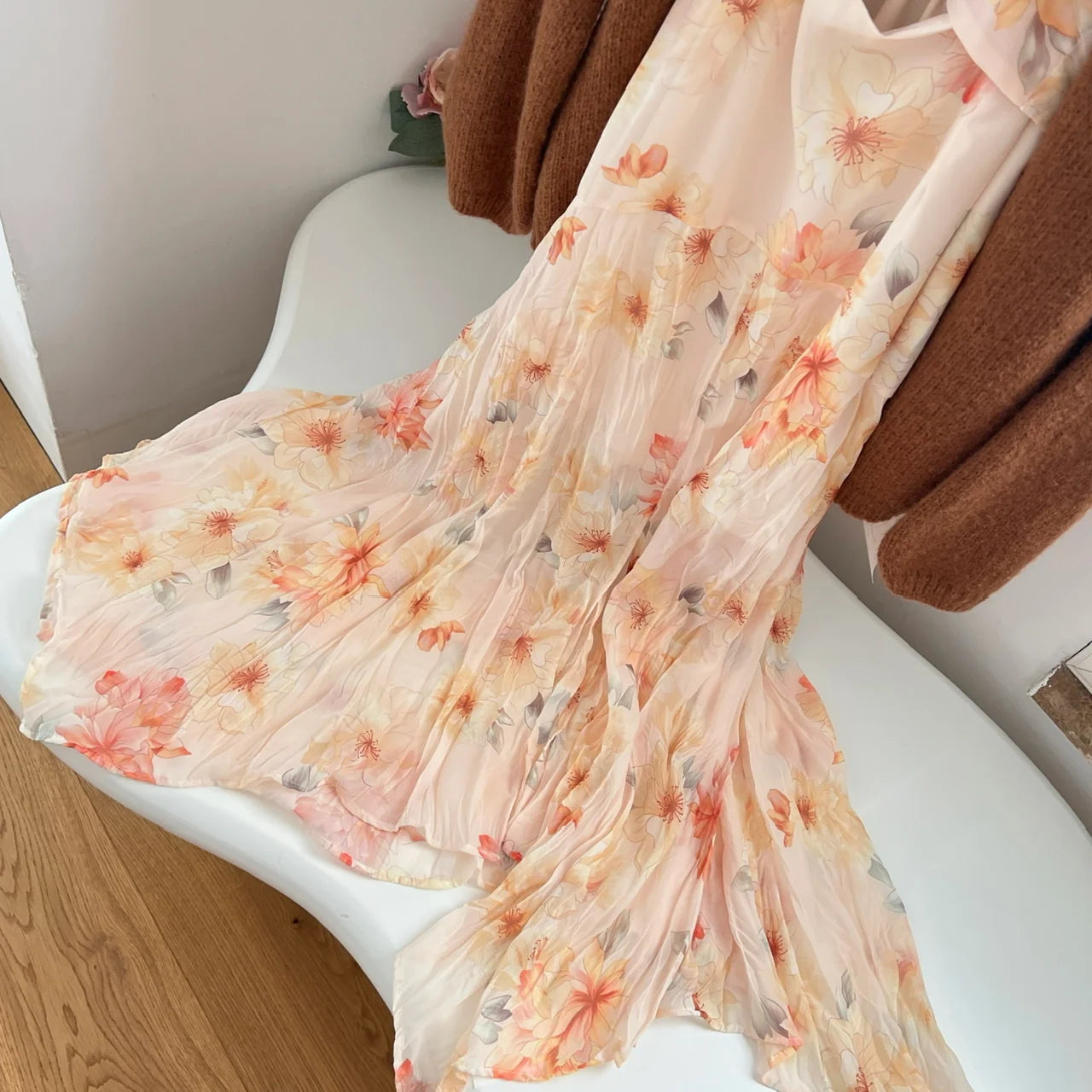 Vintage Women Orange Print V Neck High Waist Long Sleeves A-line Pleated Party Prom Dress Autumn Slim Bow Bandage Dress Bohemian