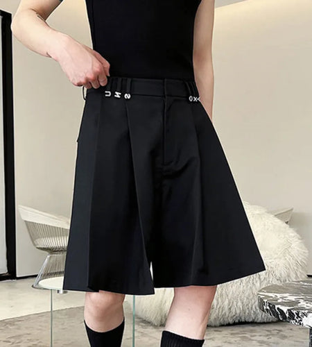 Men's Casual Suit Shorts Trend Pleated Niche Design Streetwear Korean Style Letter Decoration Loose Fold Short Pants 9C553