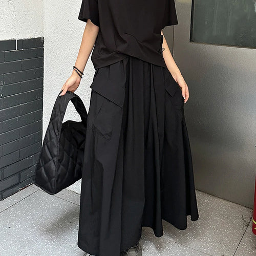 Load image into Gallery viewer, Women Black Irregular Spliced Big Size Casual T-shirt New Round Neck Short Sleeve Fashion Tide Spring Summer 2025 1DJ1297
