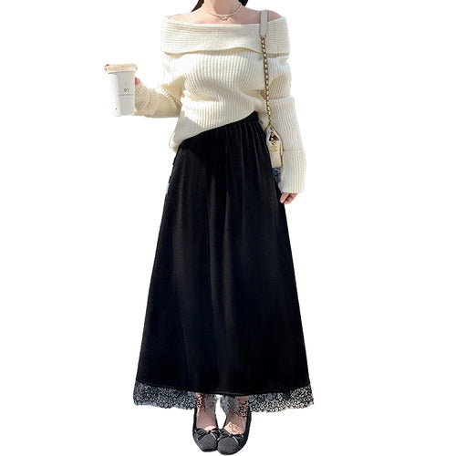 Load image into Gallery viewer, French Fashion Women Black Velvet Lace Elegant Vacation Pleated Long Skirt 2024 Autumn Winter New Elastic High Waist Party Skirt
