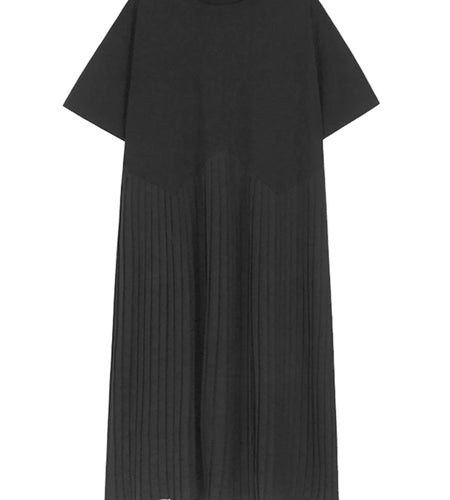 Women Black Pleated Spliced Big Size Midi Dress New Round Neck Short Sleeve Fashion Tide Spring Summer 2025  1DJ0989