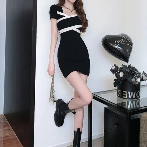 Load image into Gallery viewer, Vintage Sexy Black Bodycon Mini Dress Women Korean Style Kpop Streetwear Square Collar Short Dresses Summer Spring
