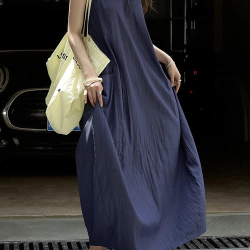 Load image into Gallery viewer, Women Khaki Brief Pocket Casual Long Elegant Bud Dress New Round Neck Sleeveless Fashion Tide Spring Summer 2025 1DJ1330
