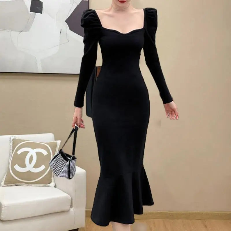 Korean Version Autumn Winter Black Square Neck Elegant Wrap Hip Dress Vintage Women Long Sleeves Knitted Fishtail Dress 2024 New