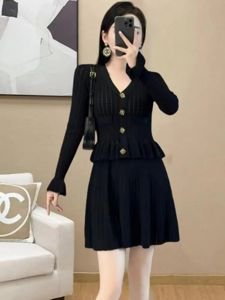 French Retro Women Black White V Neck Elegant Slim Long Sleeved Ruffles Dress Spring Single Breasted Office Knitted Short Dress
