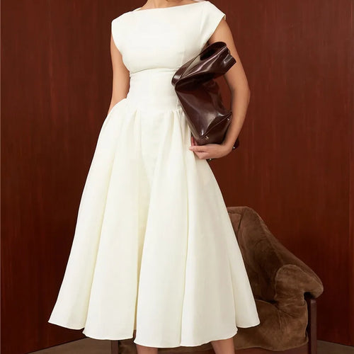 Load image into Gallery viewer, White Backless A-line Sexy Maxi Dress For Women Gown Solid Hollow Out Sleeveless High Waist Club Pleated Dress Elegant
