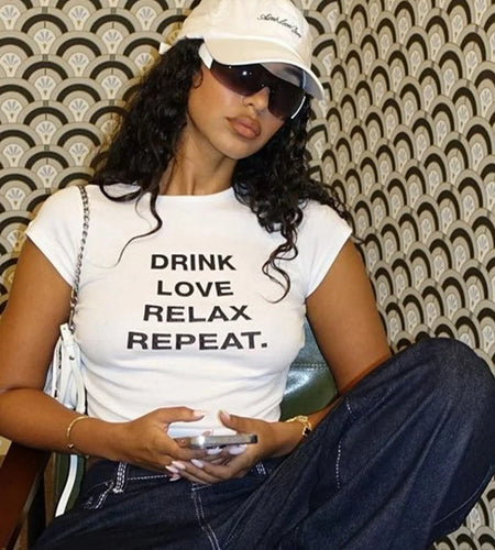 Classic Fashion Woman T-Shirt Belly Button Letter Print Pleats Unique Design Regular Casual Summer Fit Streets Mini Top