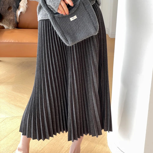 Load image into Gallery viewer, Winter Women Long Woolen Pleated Skirt Fashion High Waist Basic Wool Skirts Female Casual Thick Warm Elastic A-Line Skirts C-295
