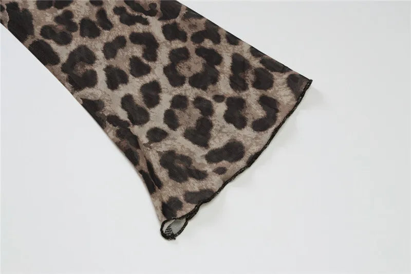 Leopard Print Long Sleeve T-shirt Women Off-shoulder Backless Crop Tops Female Fashion Printed Strapless Tees Tops