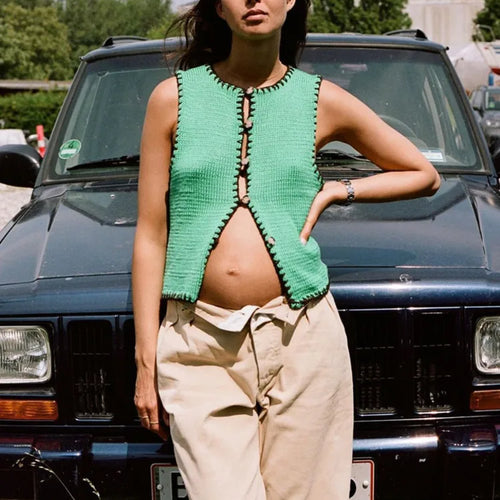 Load image into Gallery viewer, Contrast Color Knit Sweater Vest Women O Neck Single-btrasted Sleeveless Crop Tops Ladies Fashion Knitted Tops Vest
