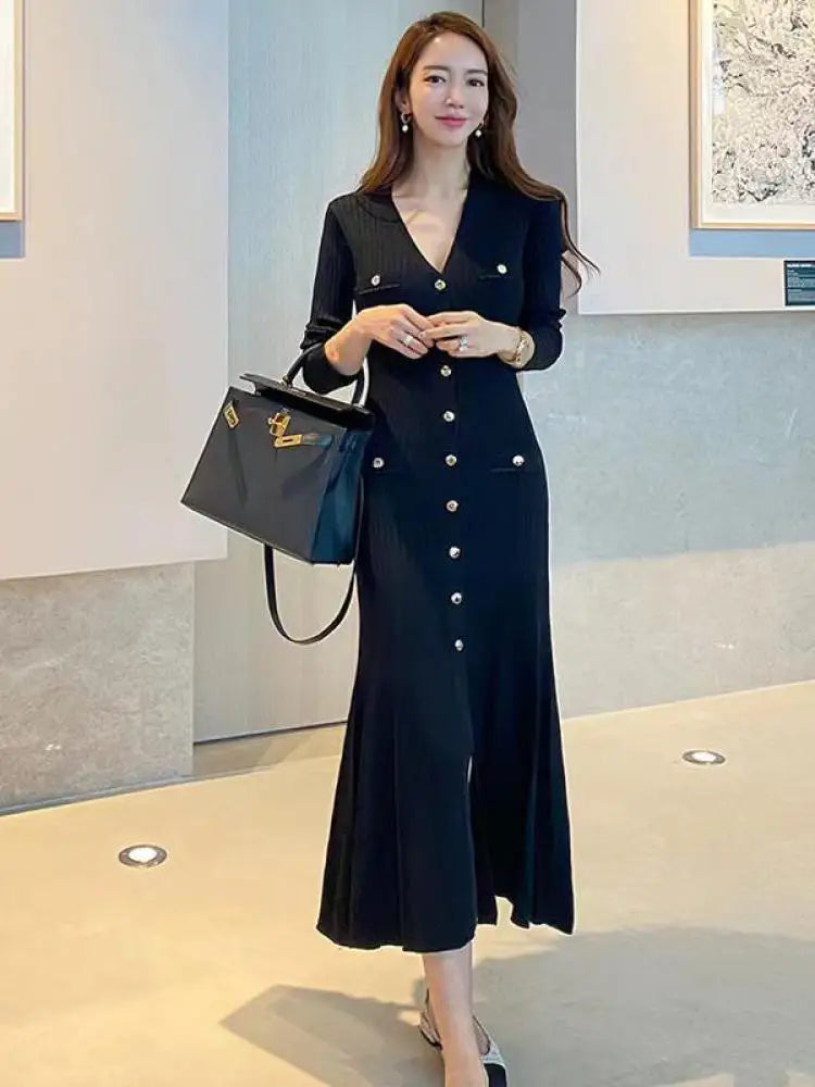 French Fashion Women Black Single Breasted Elegant V Neck Festival Knit Dress Autumn Long Sleeve Slim Fishtail Dress Ladies Chic