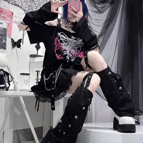 Load image into Gallery viewer, Y2k Aesthetic Black T Shirt Women Harajuku Off Shoulder Skull Print Gothic Graphic  Shirts Japanese Punk Grunge Streetwear ee
