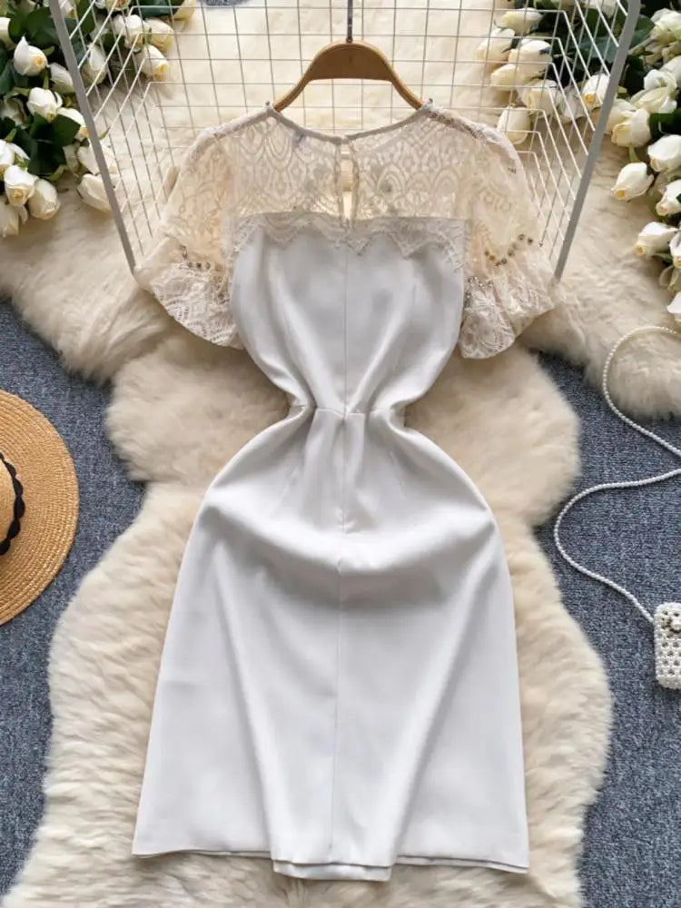 Summer Beige Lace Patchwork Sexy Club Mini Dress French Women Black Diamond Hollow Out High Waist Party Short Dresses 2024 New