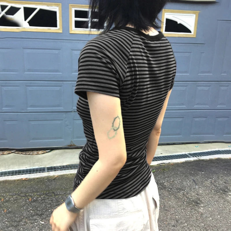 Korean Fashion Striped V-Neck With Buttons Slimming T-shirts Women's Summer Short Sleeve Top Tees Y2K Aesthetics New