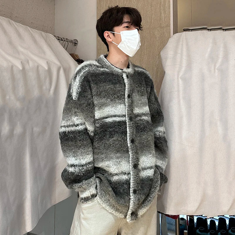 Men's Sweater New Spring Stripes Contrast Color Knitted Male Loose Casual Single Breasted Cardigan Handsome Knits 9W1478