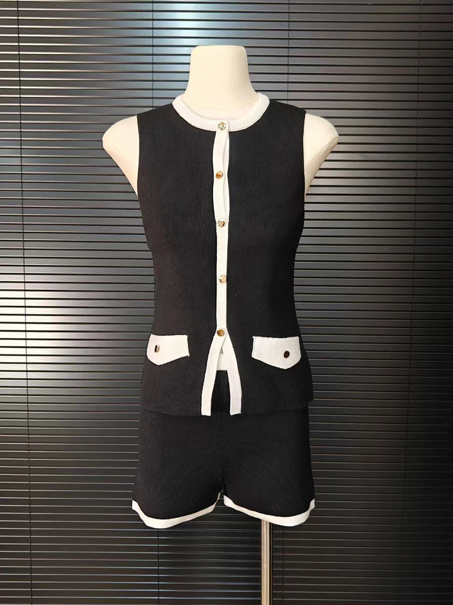 Hit Color Two Piece Set For Women O Neck Sleeveless Top High Waist Slimming Shorts Sets Female Fashion Style New