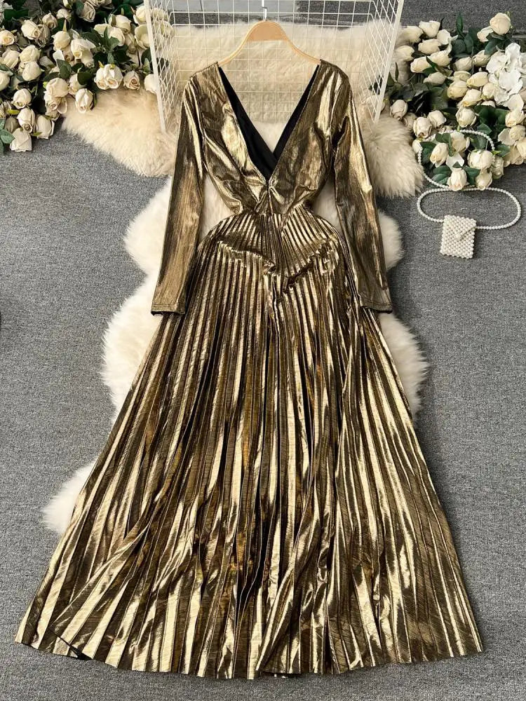 French Women Sexy Formal Green Elegant Backless Pleated Long Dress Autumn V Neck Long Sleeve Ladies Gold Evening Party Prom Gown