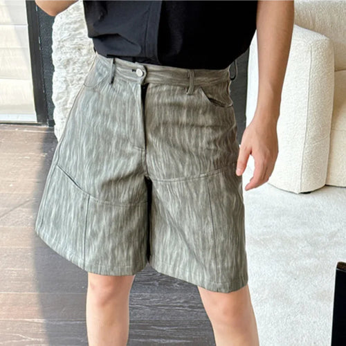 Load image into Gallery viewer, Niche Style Men&#39;s Shorts Casual Leather Straight Male Trousers Wide Leg Loose Bottom Stylish Pockets Summer 9C6373
