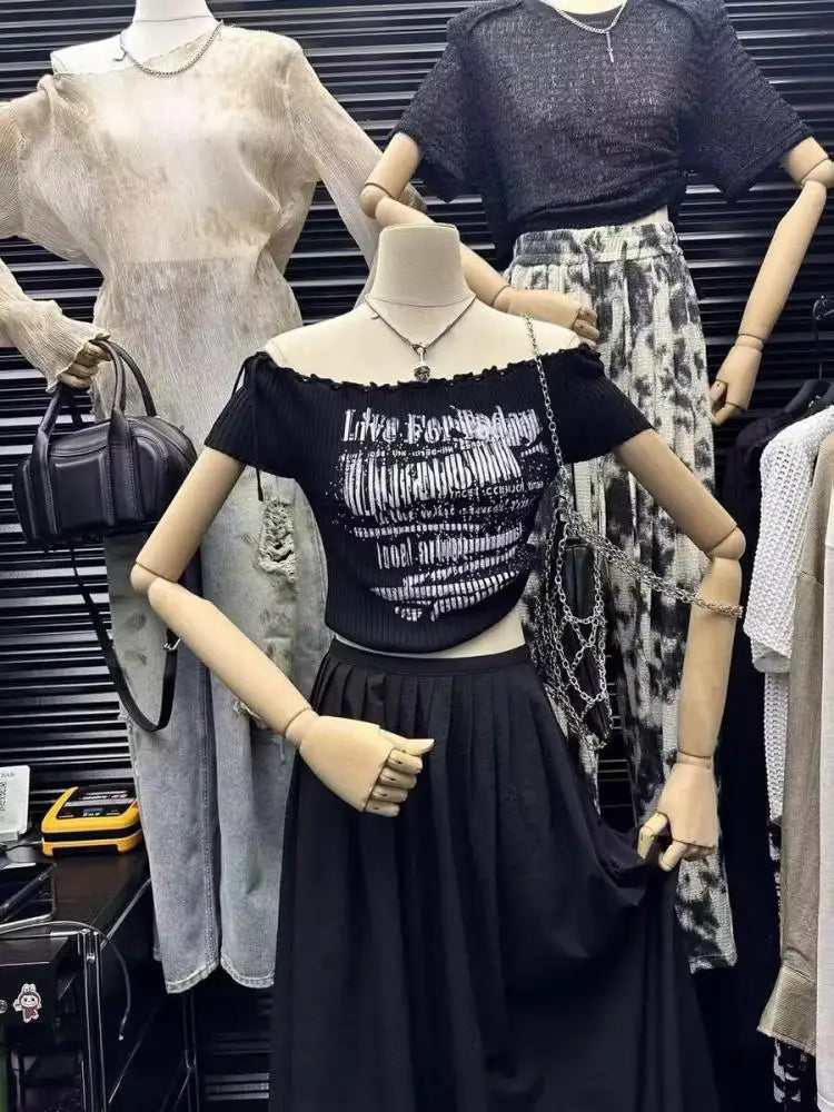 Black Letters Print Short Sleeved Knit T-shirt For Women's 2024 Summer New Red Slim Off Shoulder Lace-up Tops Trend Streetwear