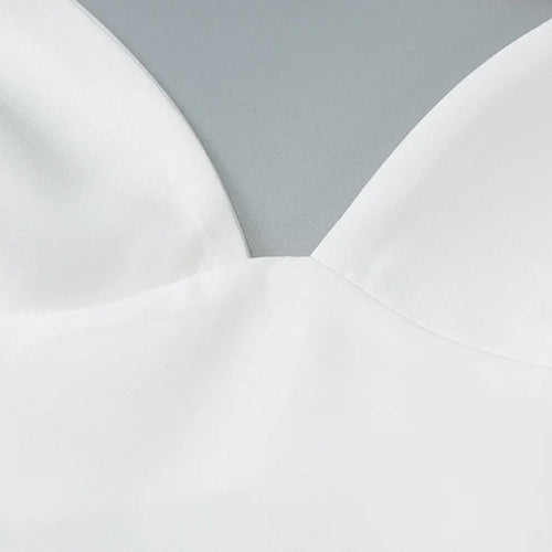 Load image into Gallery viewer, Off-shoulder Backless Pleated Maxi Dress Women Fashion Strapless Sleeveless High Waist A-line Club Long Dress Elegant
