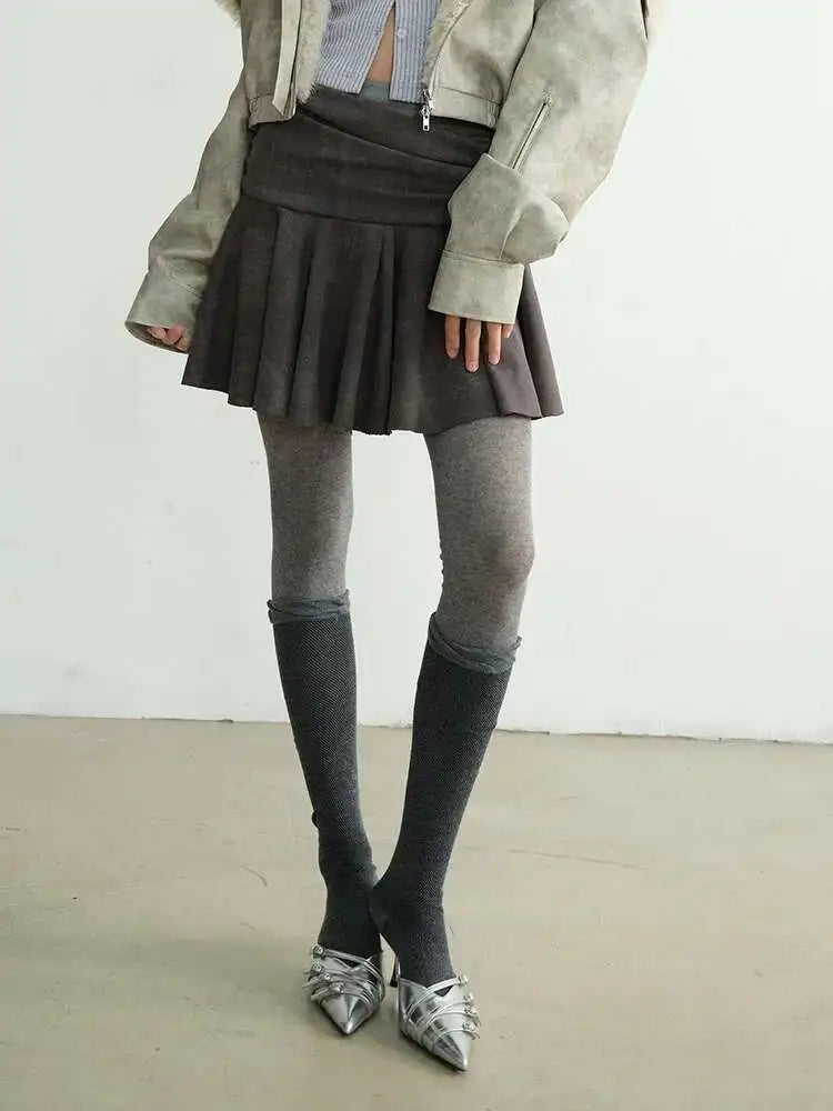 High Waist Gray Vintage Paint Short Irregular Pleated MiniHalf-body Skirt Women Fashion New Spring Autumn 2025 1DH8265