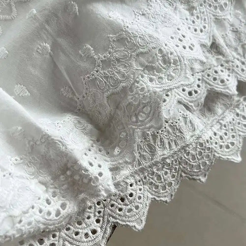 Load image into Gallery viewer, Women White Brief Slim Elegant Layers Long Cake Dress New V-Neck Long Sleeve Fashion Tide Spring Autumn 2025 1DH9982
