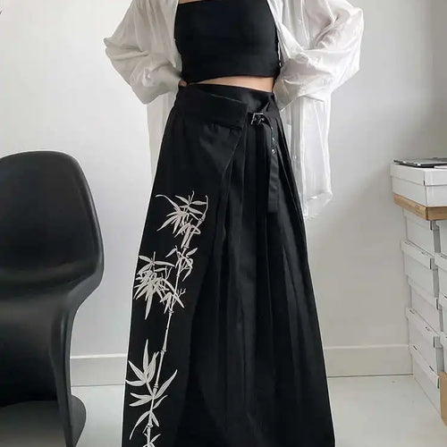 Load image into Gallery viewer, High Waist Black Printed Pleated Bandage Long Elegant Half-body Skirt Women Fashion Tide New Spring Autumn 2025 1DH0423
