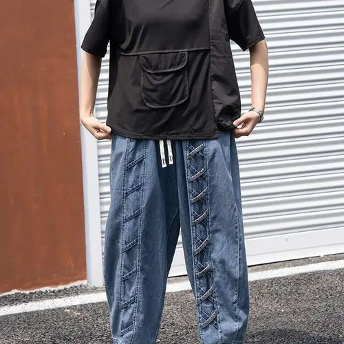 Load image into Gallery viewer, Women Black Pocket Irregular Spliced Big Size T-shirt New Round Neck Short Sleeve Fashion Tide Spring Summer 2025 1DJ0621
