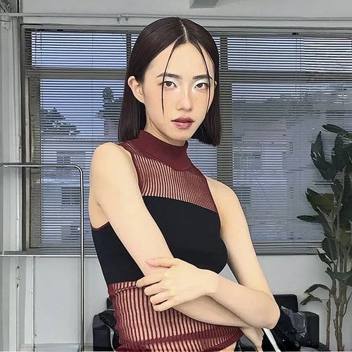 Load image into Gallery viewer, Japanese Y2k Kint Tank Top Trashy 2000s Hollow Out Tanktop Grunge Aesthetics Knitted Crop Top Vintage Harajuku Tube Tops
