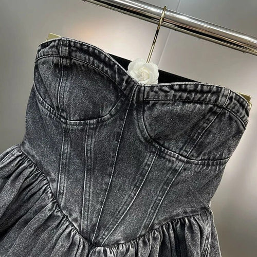 Load image into Gallery viewer, Backless Denim Tank Tops For Women Strapless Sleeveless Folds Minimalist Summer Off Shoulder Vest Female Fashion
